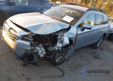 2018 Subaru Outback 2.5I Premium из США, поврежденный, VIN 4S4BSACCXJ3227027